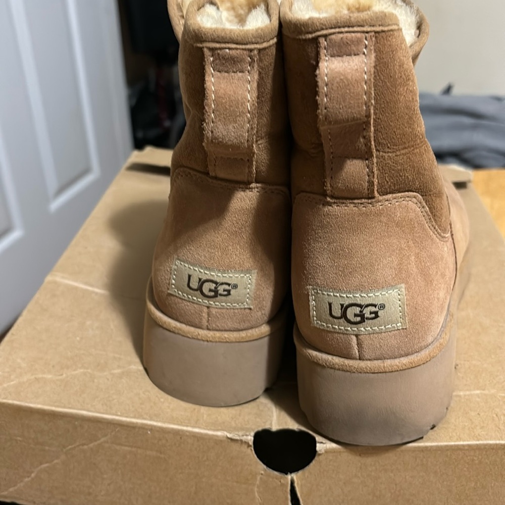 Ugg Kristin boots
